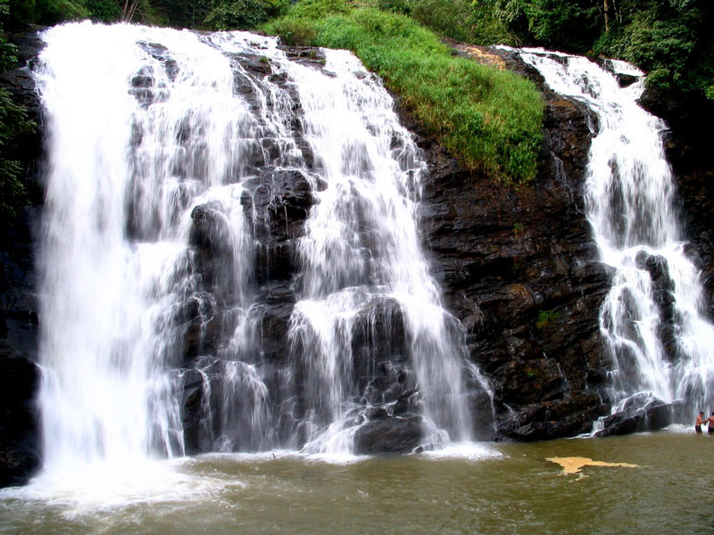 Abbey Falls, Koorga