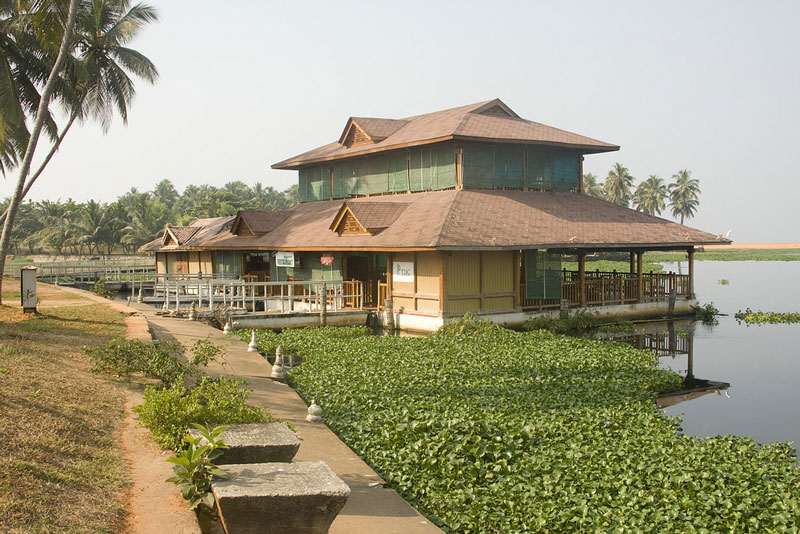 Veli-matkailukylä, Trivandrum