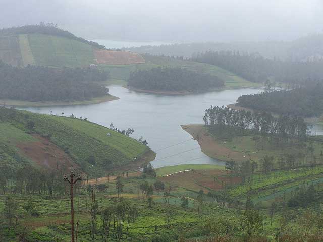 valanga-lago